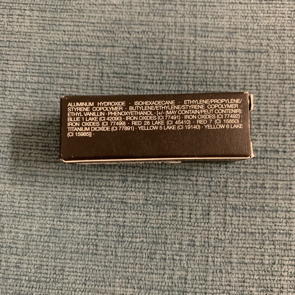 4/$25 PowerMatte Lip Pigment in Starwoman - Picture 3 of 3